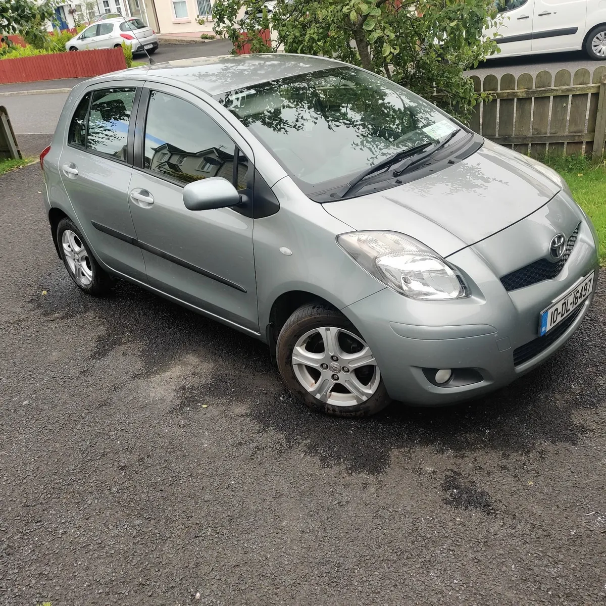 Toyota Yaris 2010 - Image 3
