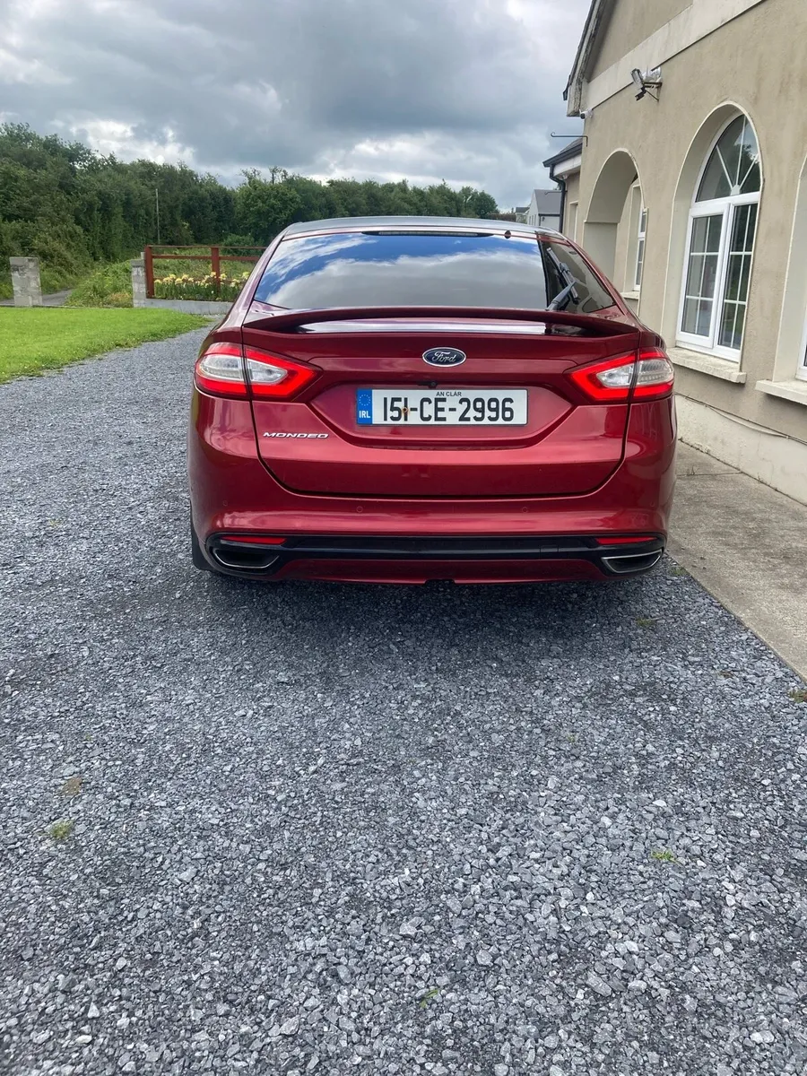 151 Ford Mondeo 2L TITANIUM *Mint Condition* - Image 2