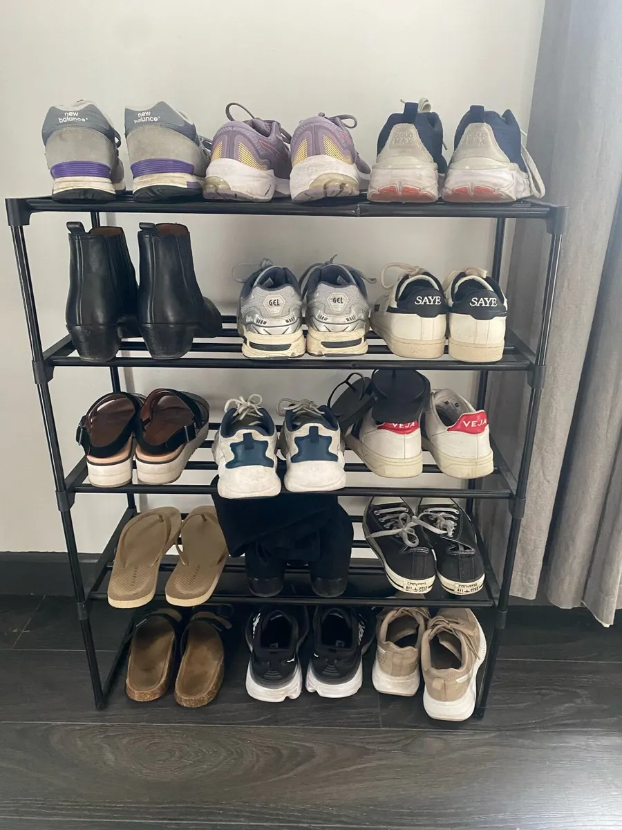 Shoe rack