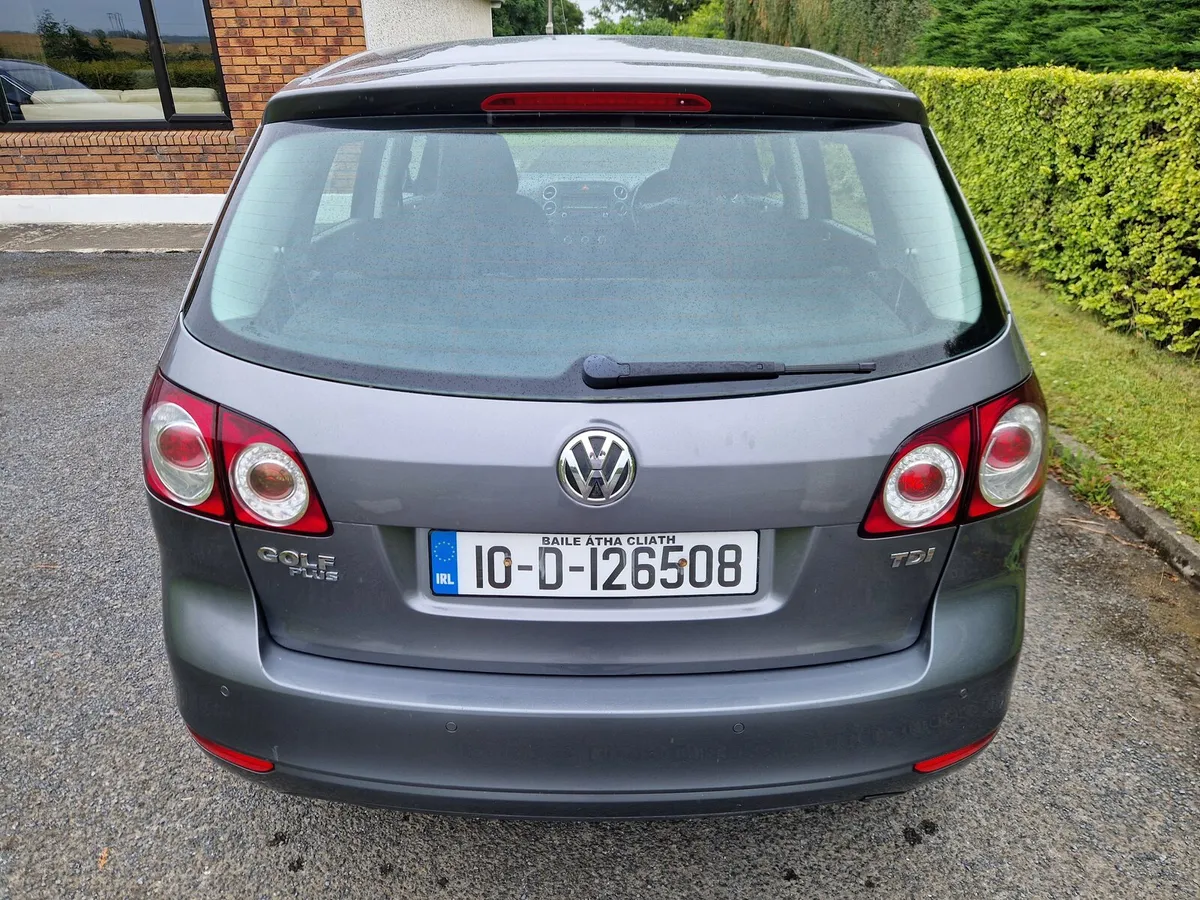 Volkswagen Golf Plus 1.6 tdi 2010 - Image 2