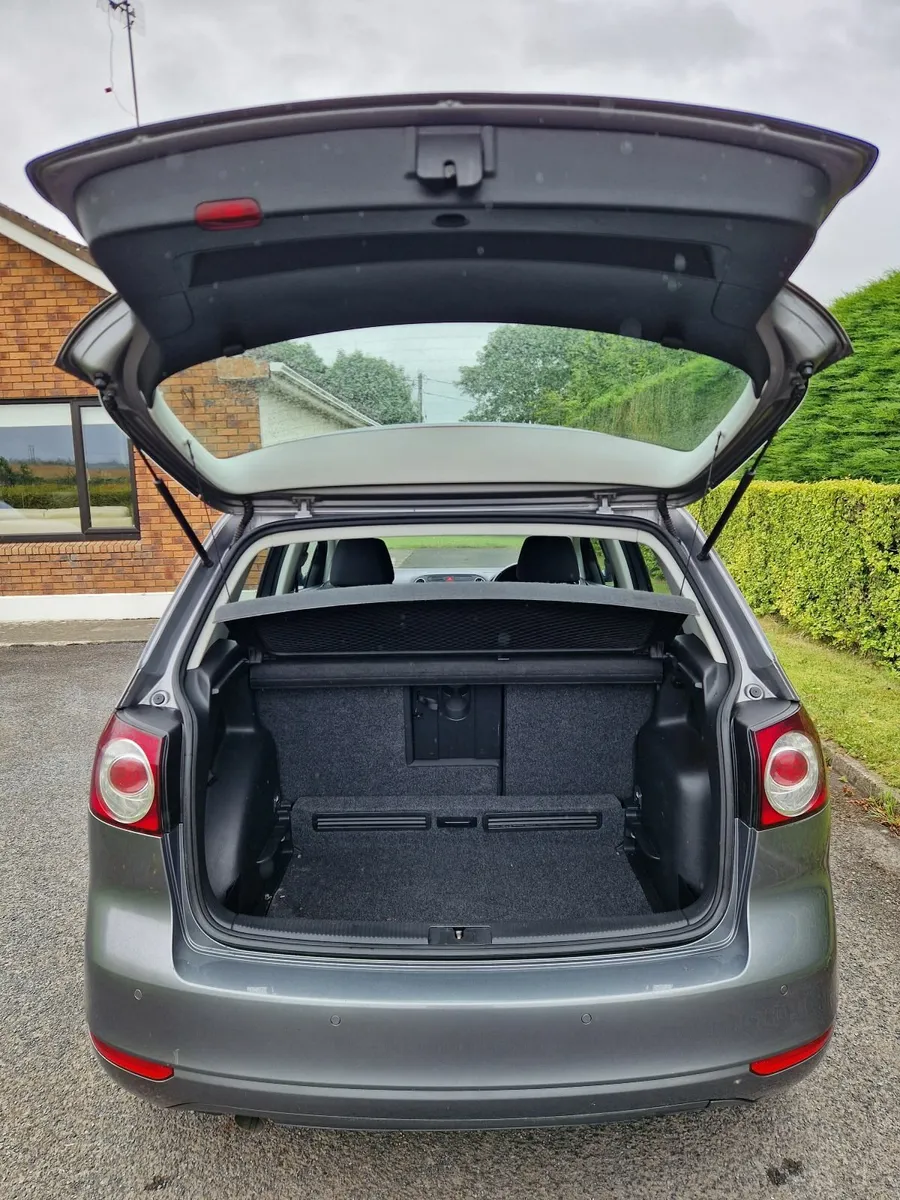 Volkswagen Golf Plus 1.6 tdi 2010 - Image 4