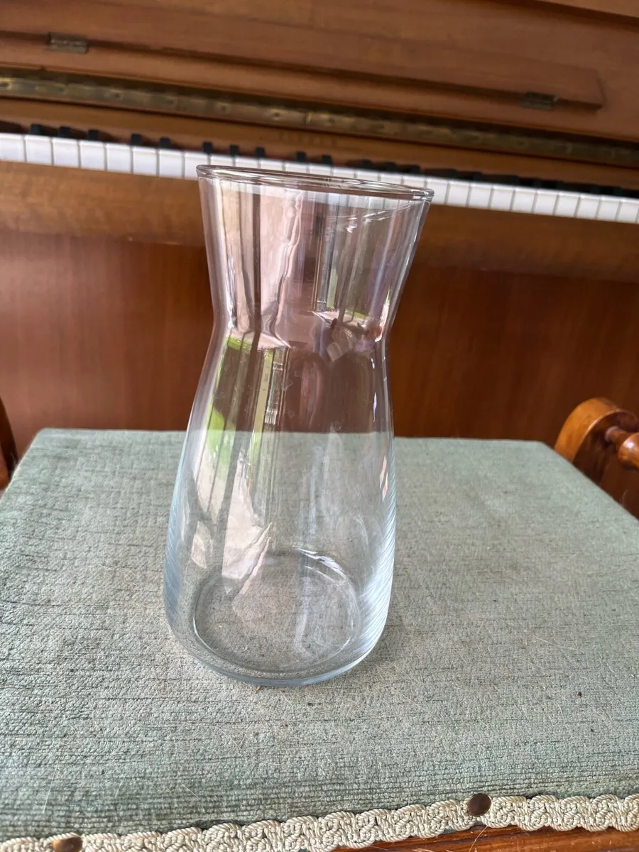 Carafe - Image 1