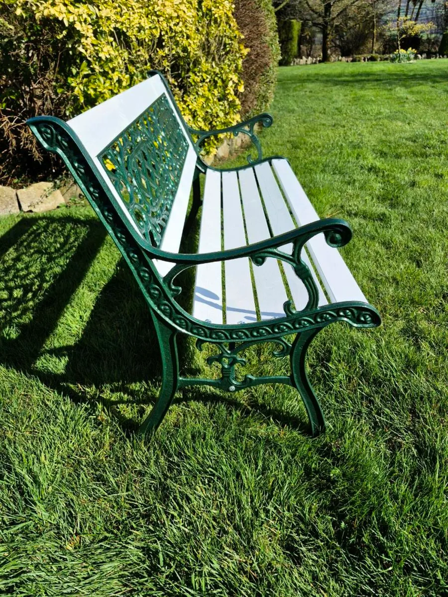 Cast iron Garden bench - Image 2