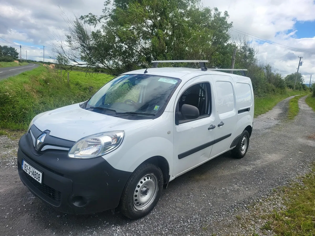 192 Renault Kangoo cvrt 4/2026 lwb 2side door ONO - Image 1