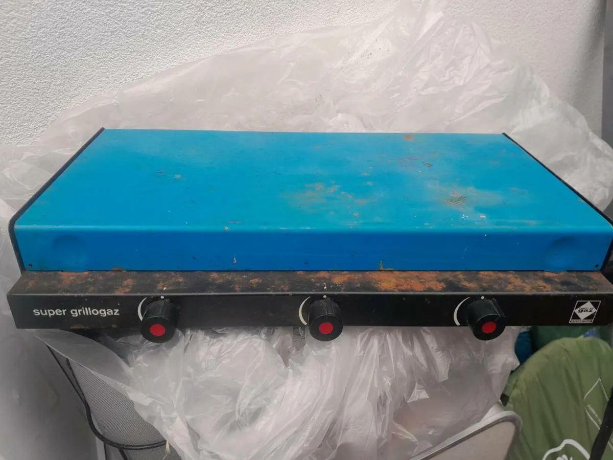 Double burner camping stove - Image 2