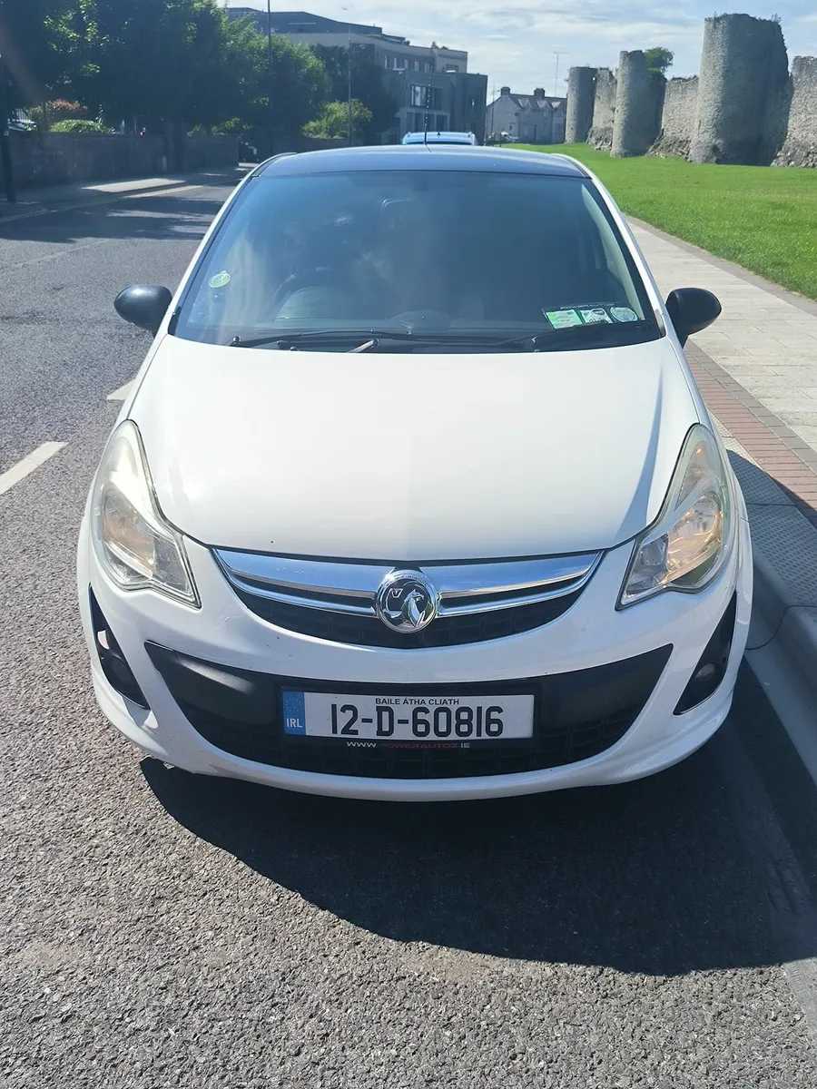 Vauxhall Corsa 2012 Limited Edition - Image 3