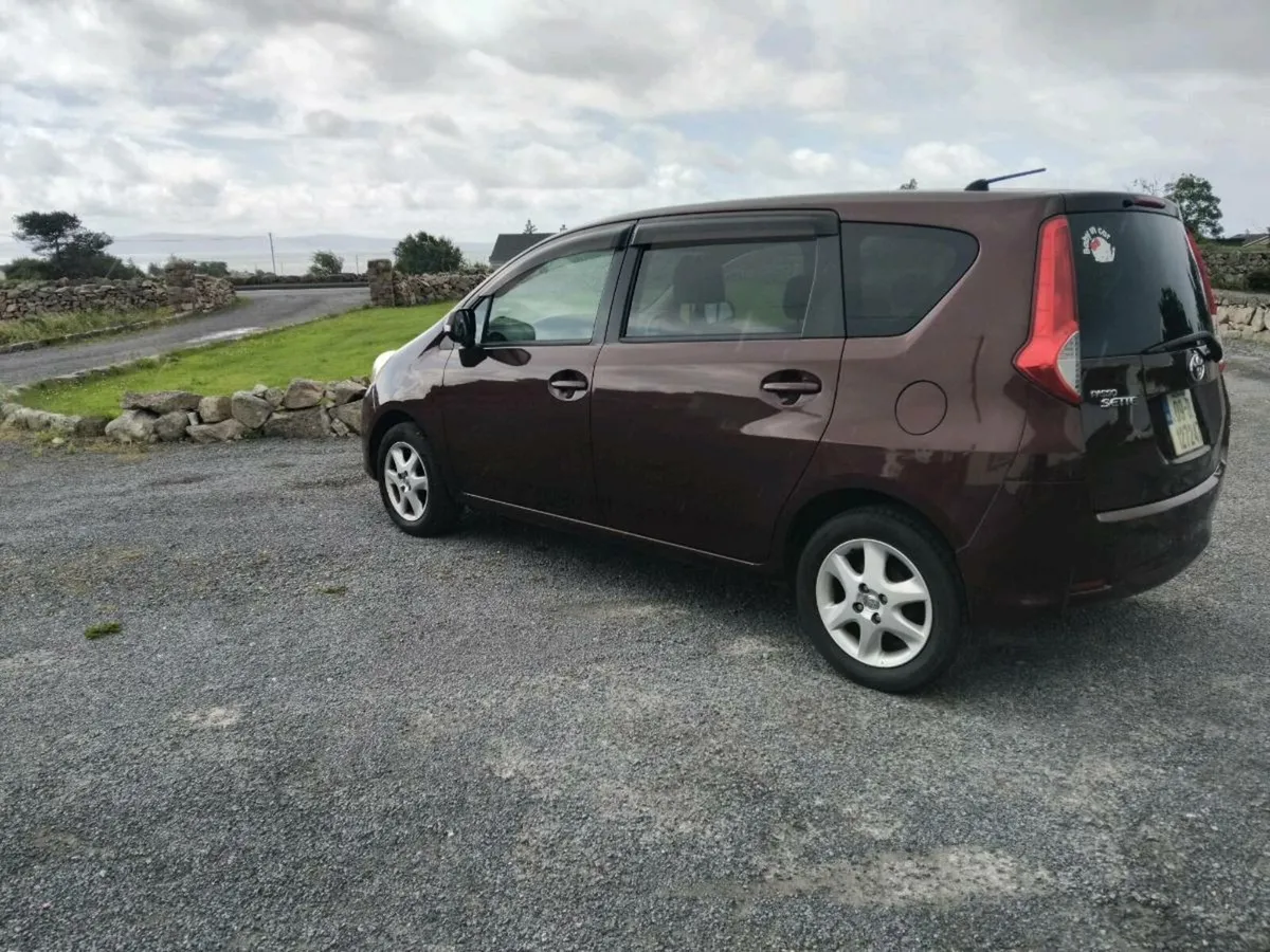TOYOTA Passo  Automatic - Image 2