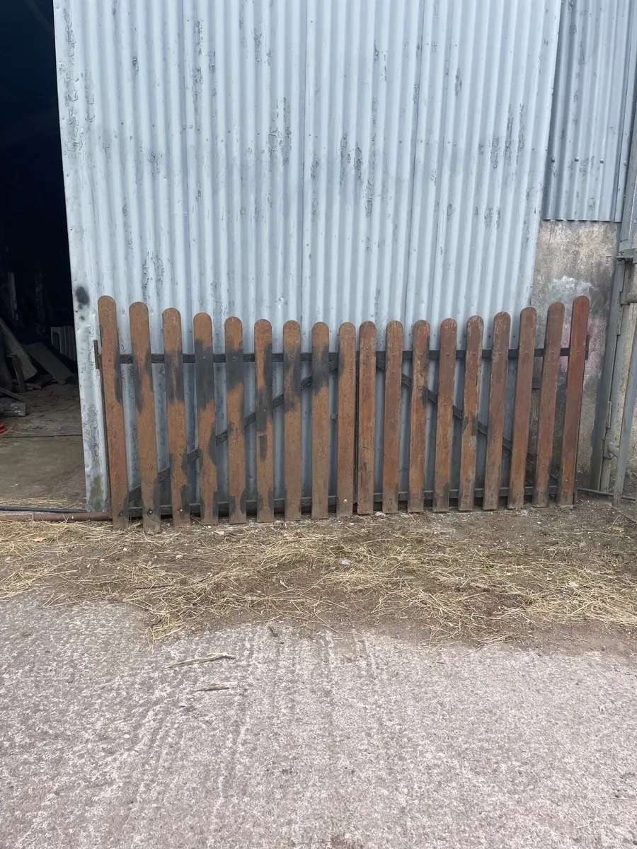 Gates - Image 3