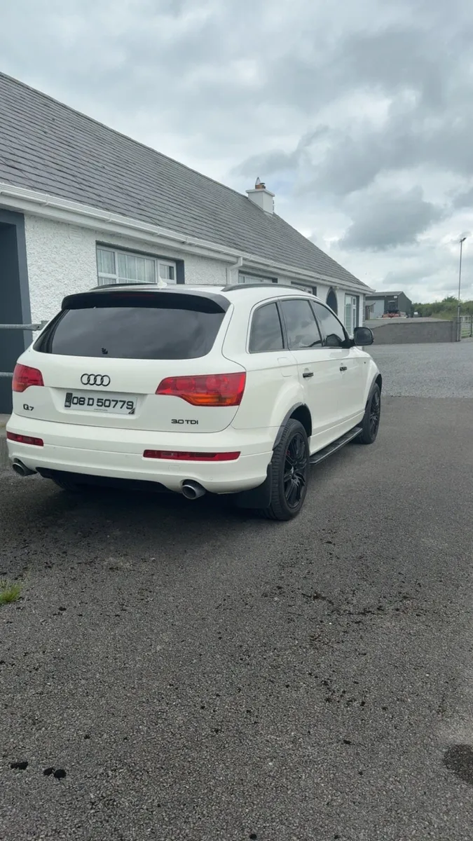 Audi q7 crewcab - Image 2