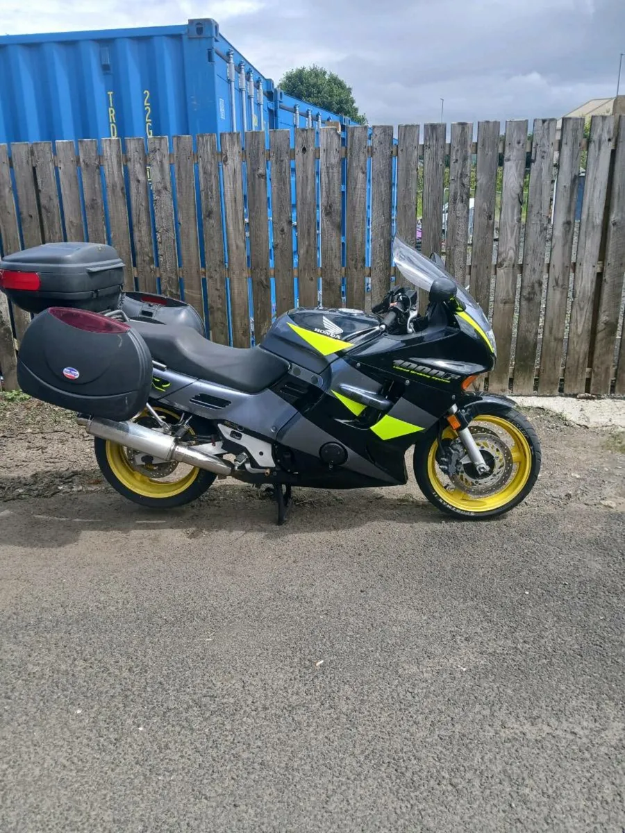1996 Honda CBR1000F - Image 2