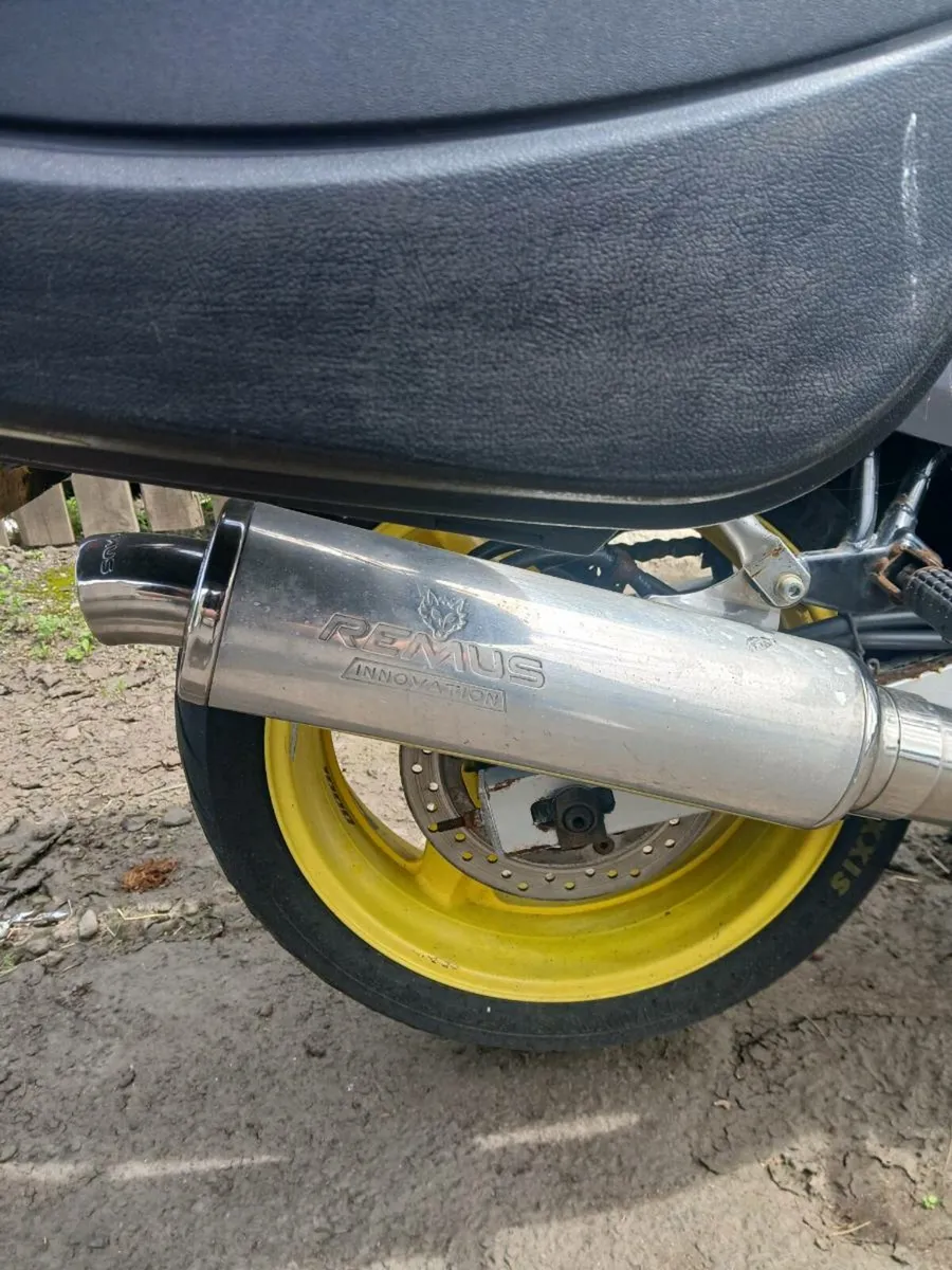 1996 Honda CBR1000F - Image 4