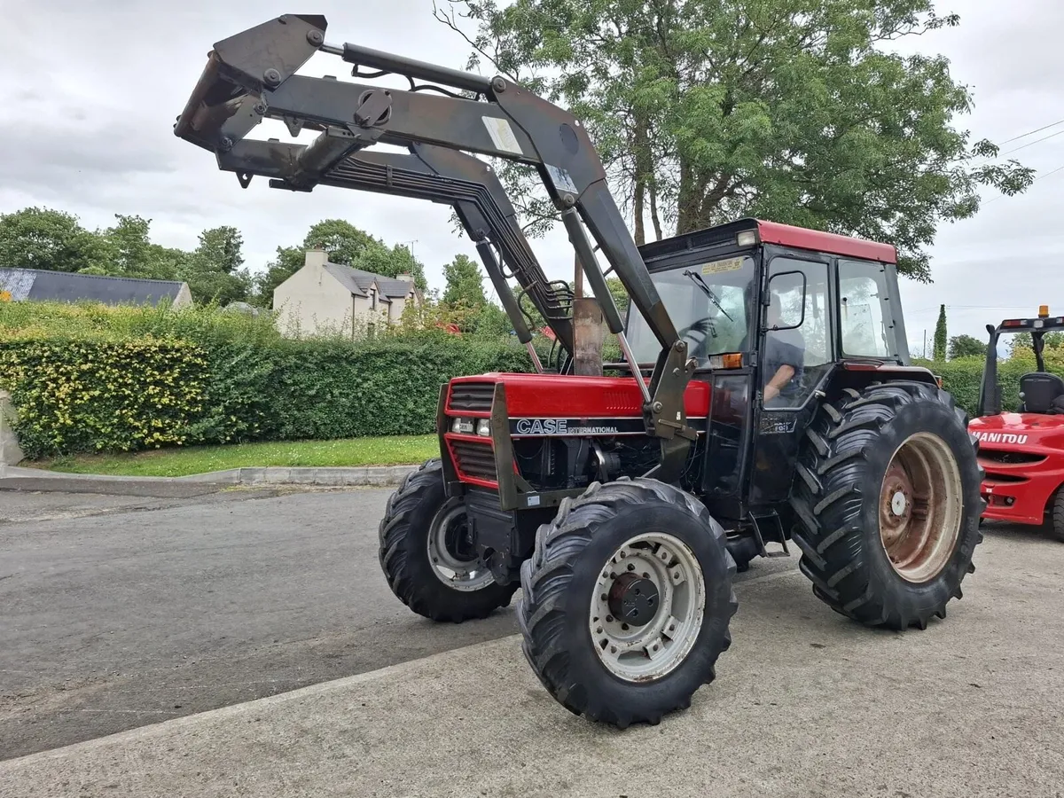 Case 785  C/W loader - Image 2