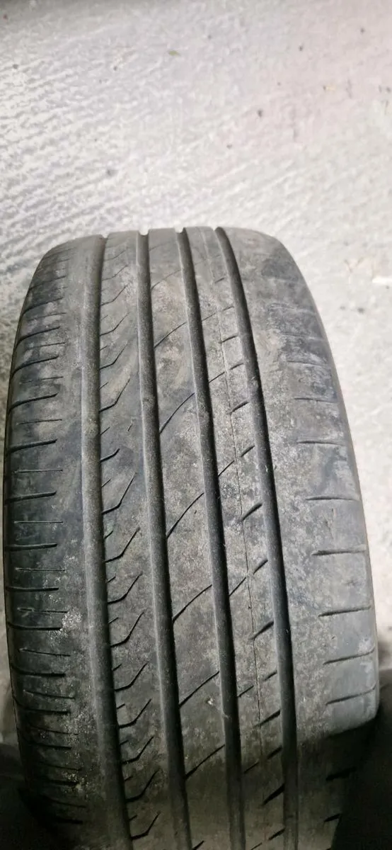 Bmw g30 18 inch wheels with tyres - Image 4