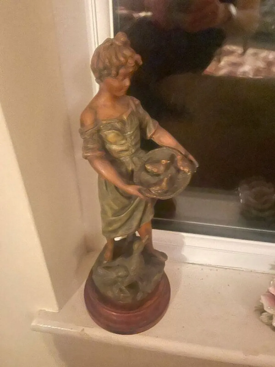 antique bric-a-brac - Image 4