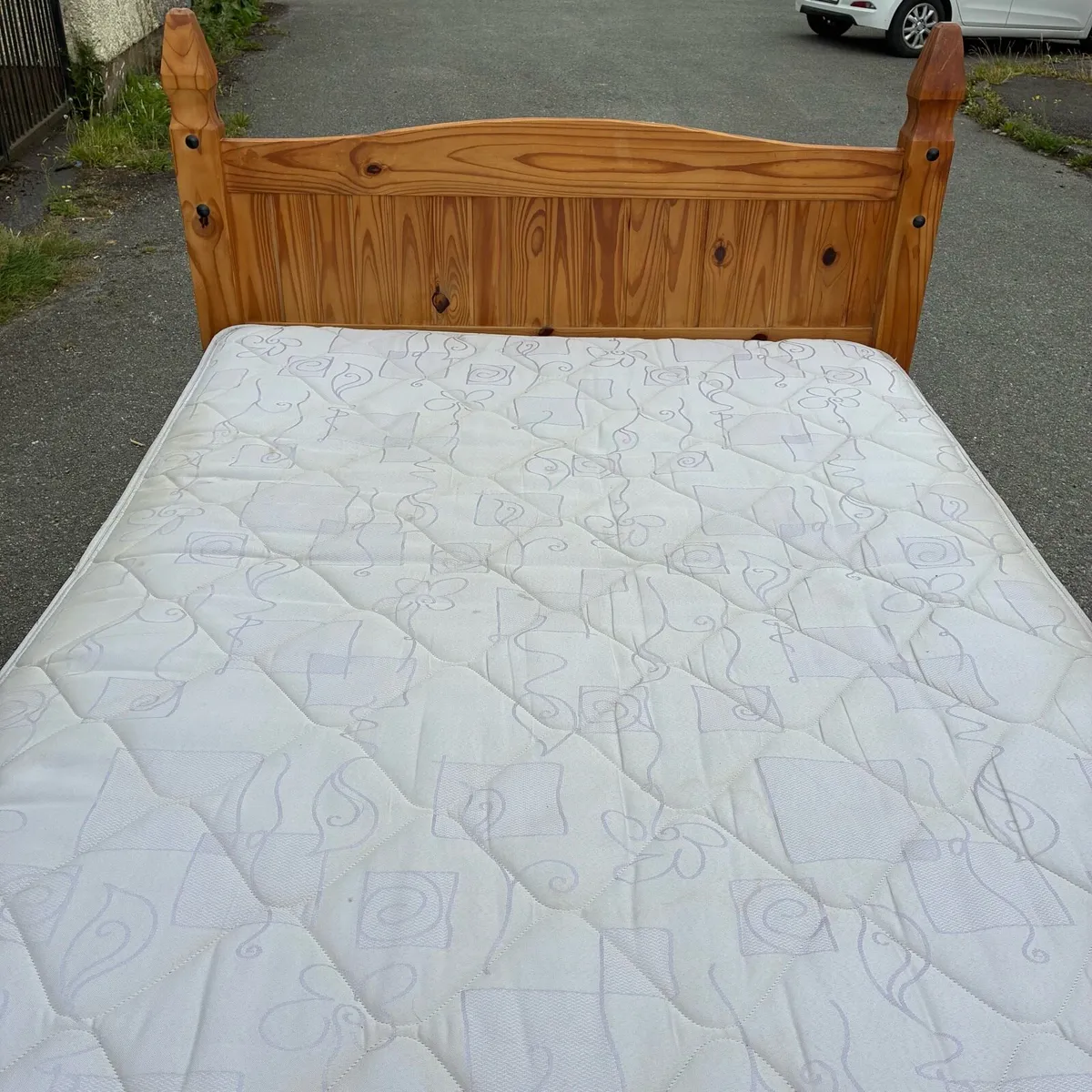 Mexican Pine solid Double Bed Frame - Image 4