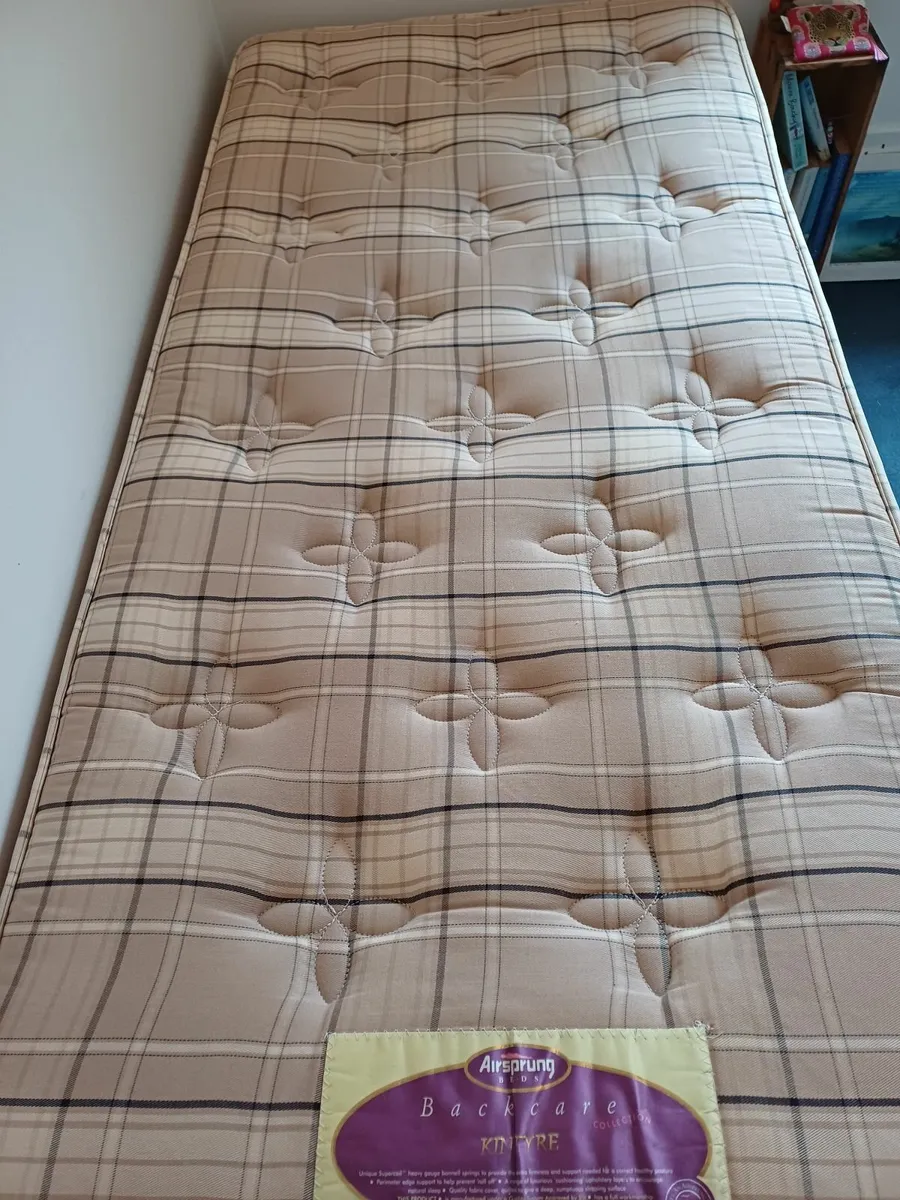Single Bed - Image 2