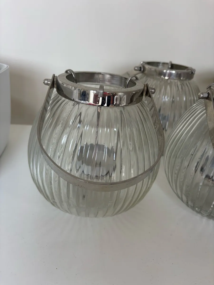 Candle holders x 7 - Image 1