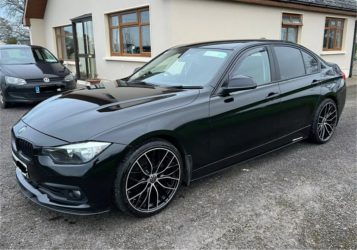 BMW 320D Efficient Dynamics - Image 1