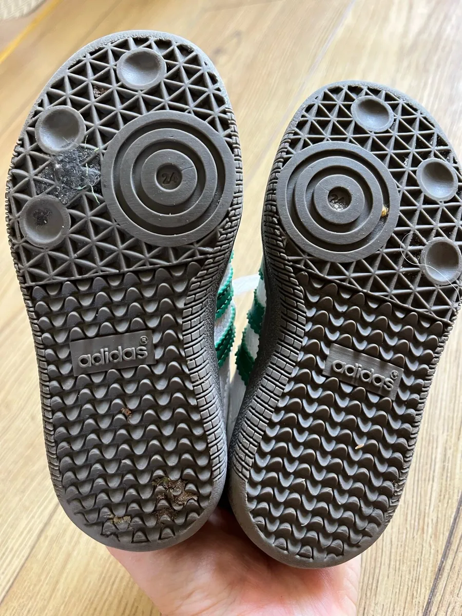 Kids adidas sambas - Image 3