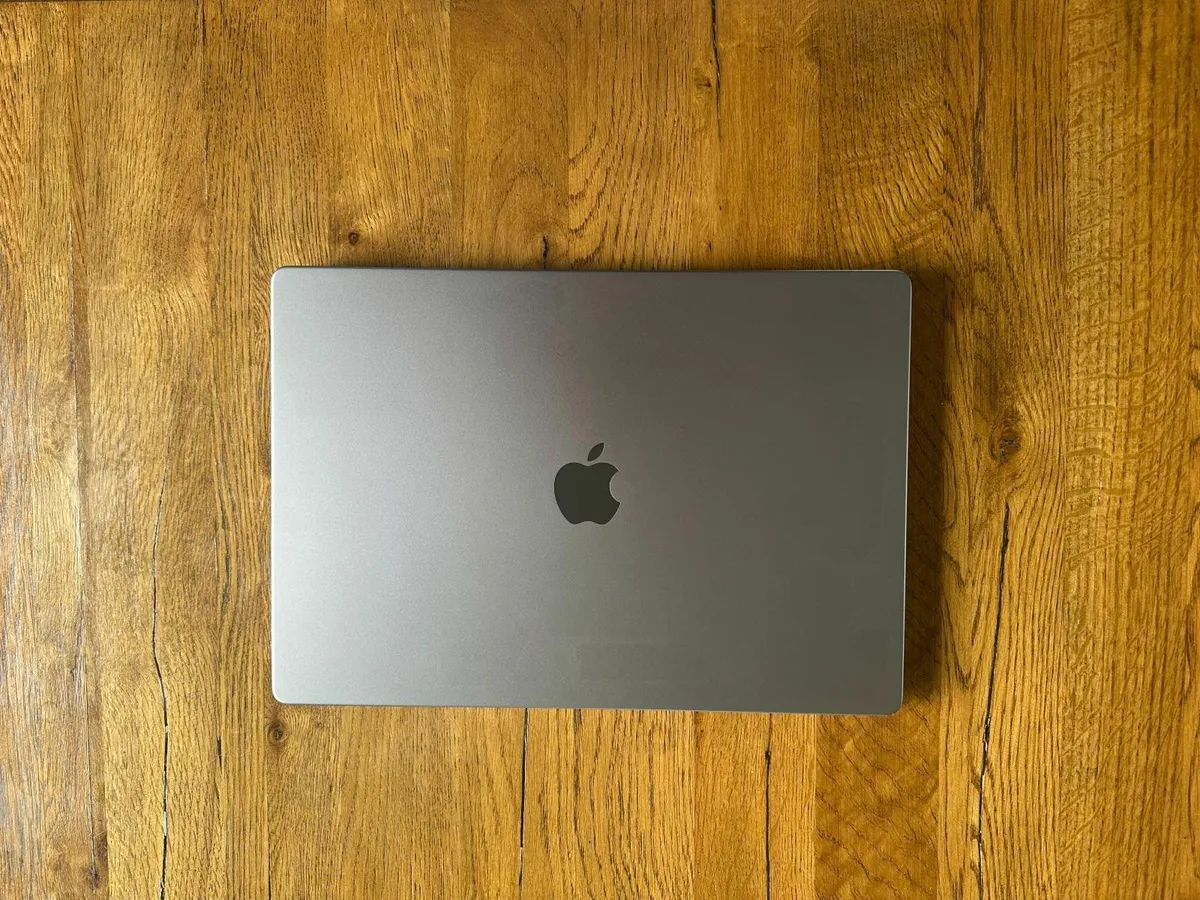 MacBook Pro M2 Max - 64GB - 16 inches - AppleCare+ - Image 3