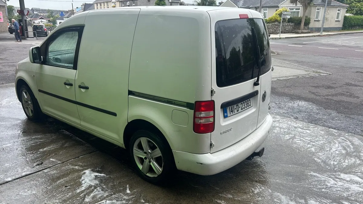 Volkswagen Caddy 2014 - Image 4