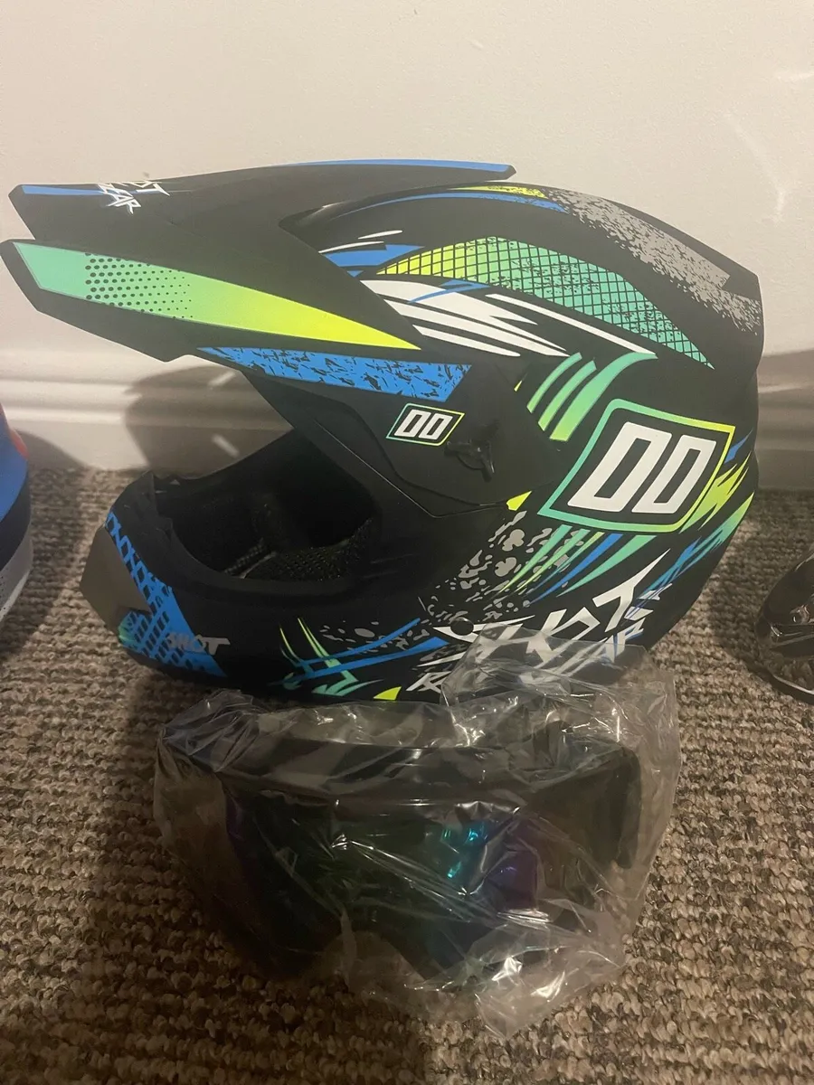 Kids Helmet - Image 2