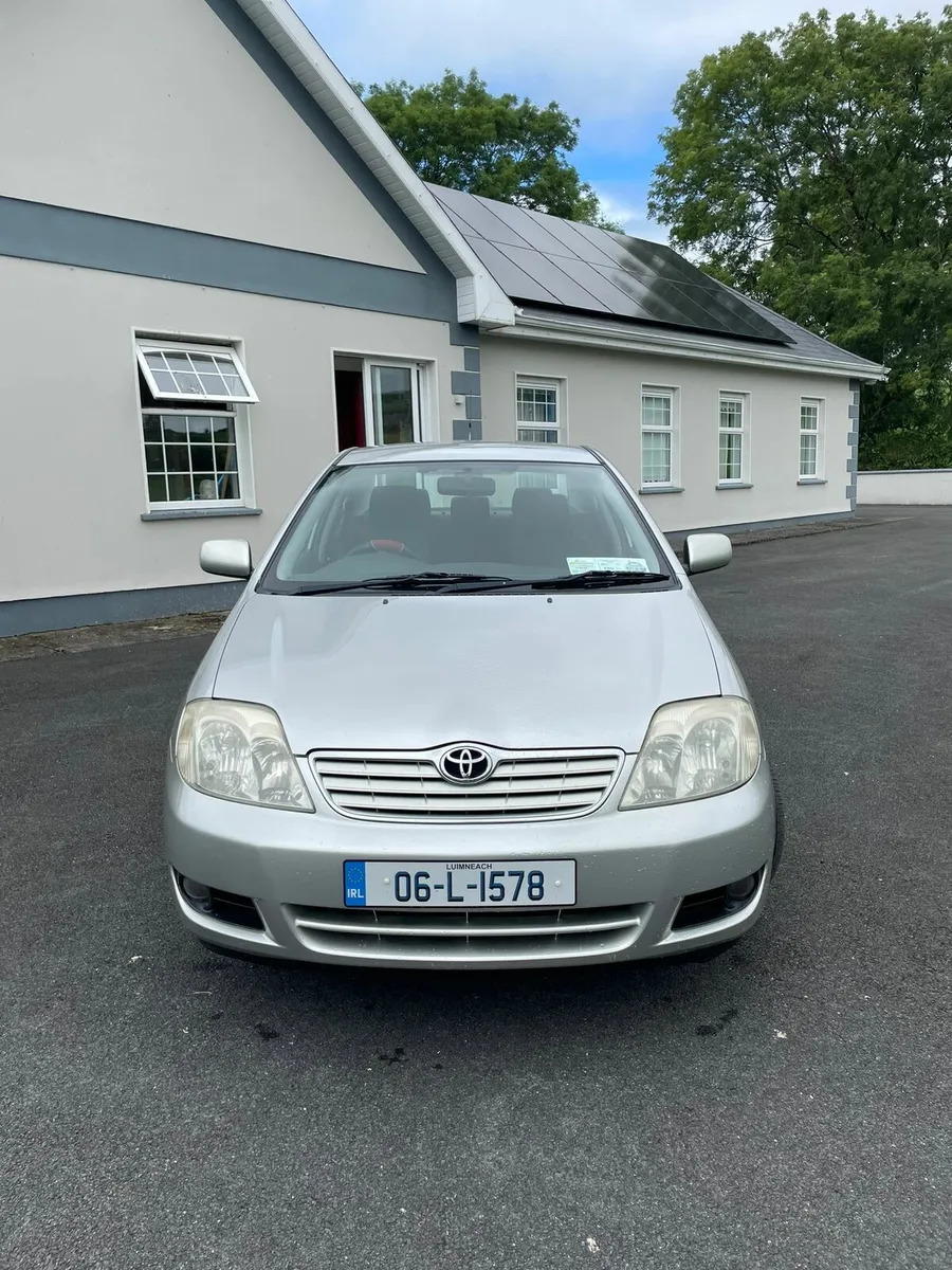 Toyota Corolla - Image 4
