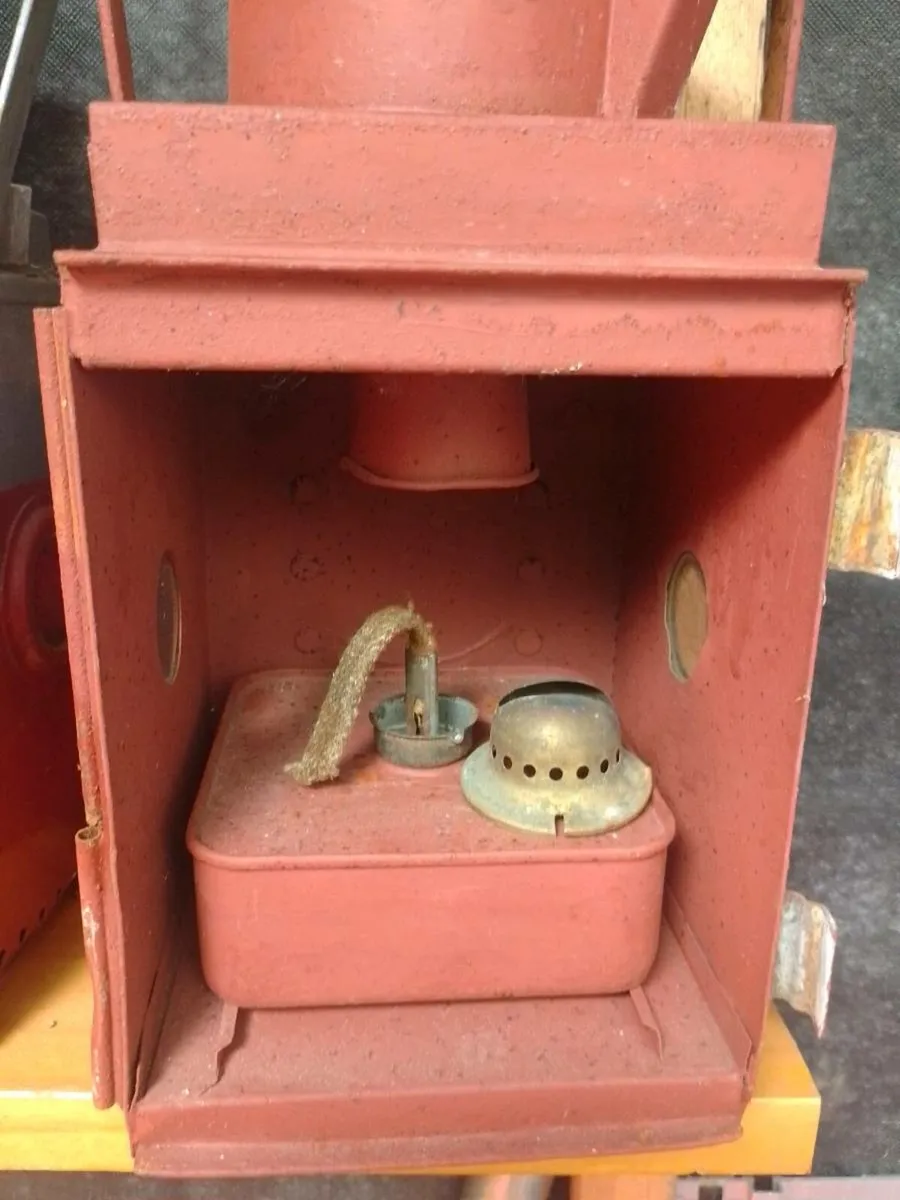 Postage 👍🏻British railway lanterns lights - Image 3