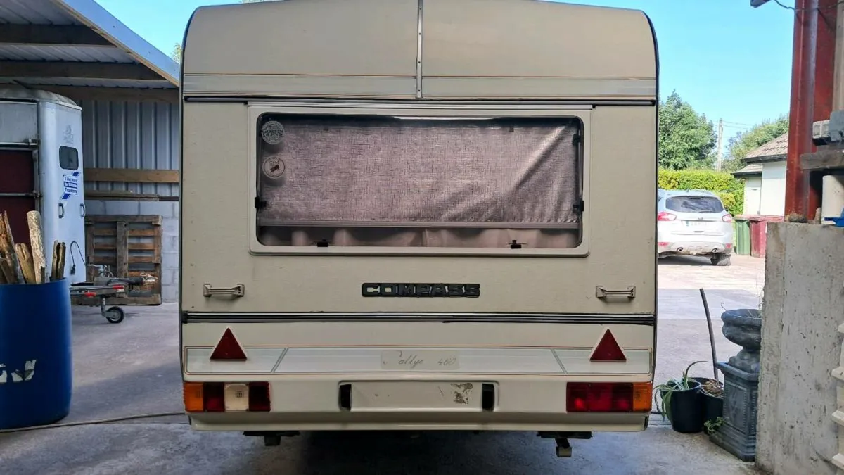 Compass caravan - Image 3