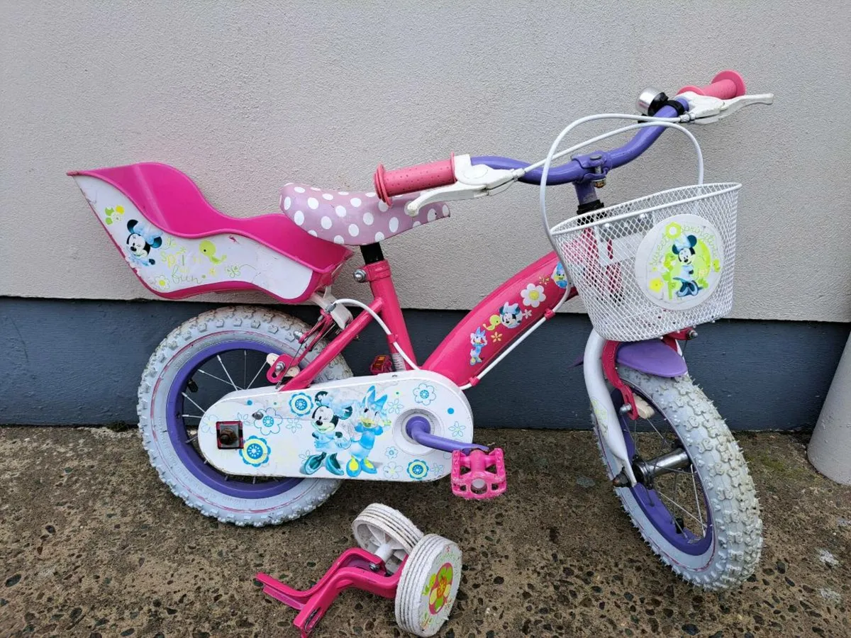 Girls 12 inch Minnie Mouse Bike with Basket