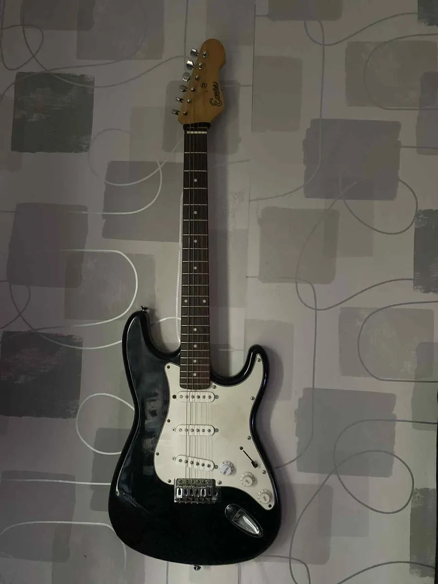 Music set bass guitars and piano - Image 3