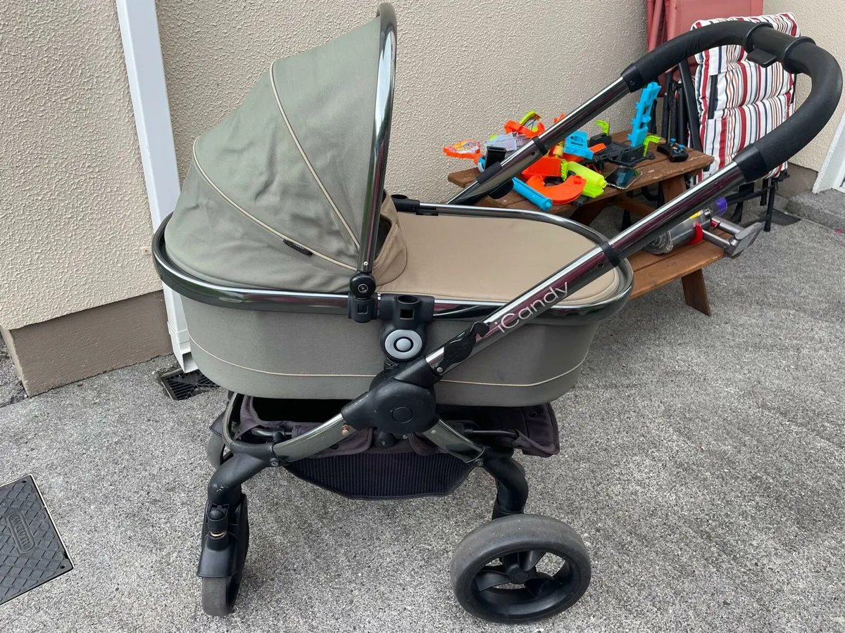 iCandy Peach Travel System Maxi-Cosy Carseat &Base - Image 3