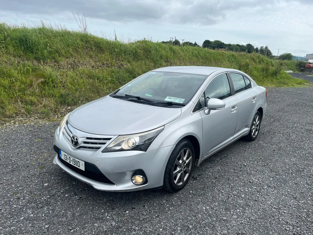 2013 Toyota Avensis 2.0 D4D Aura - Image 2