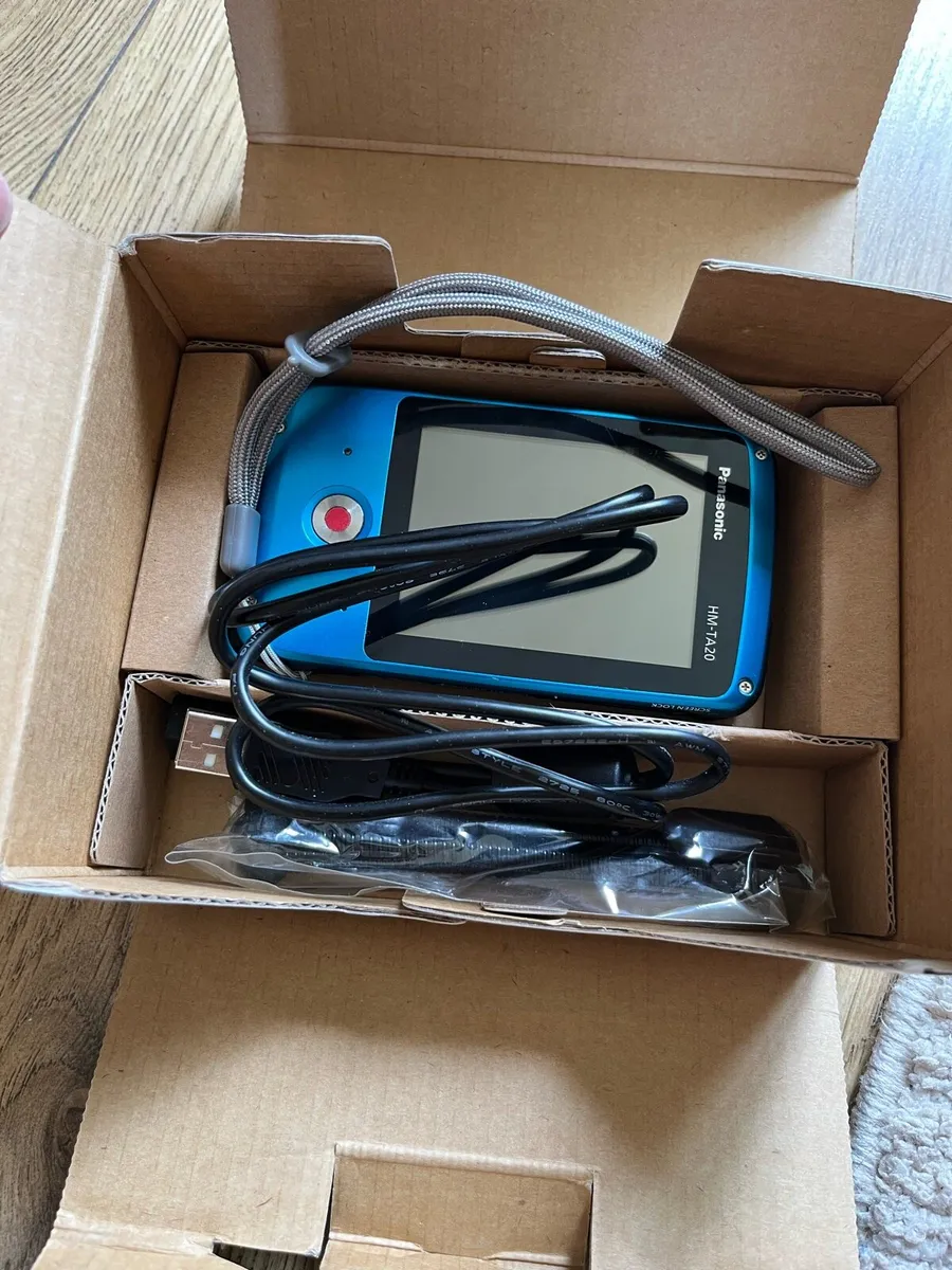 Waterproof camera - Image 1