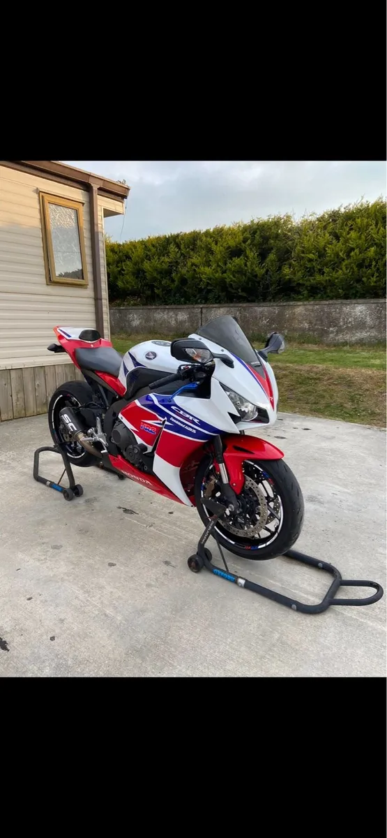 * Honda Fireblade * - Image 3
