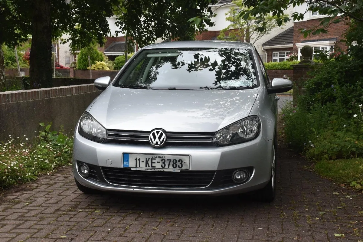 Volkswagen Golf 2.0 TDI HL - Image 2