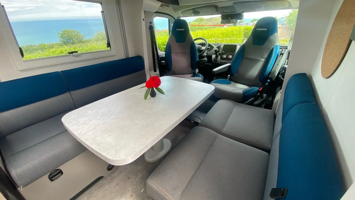 Camper - Image 2