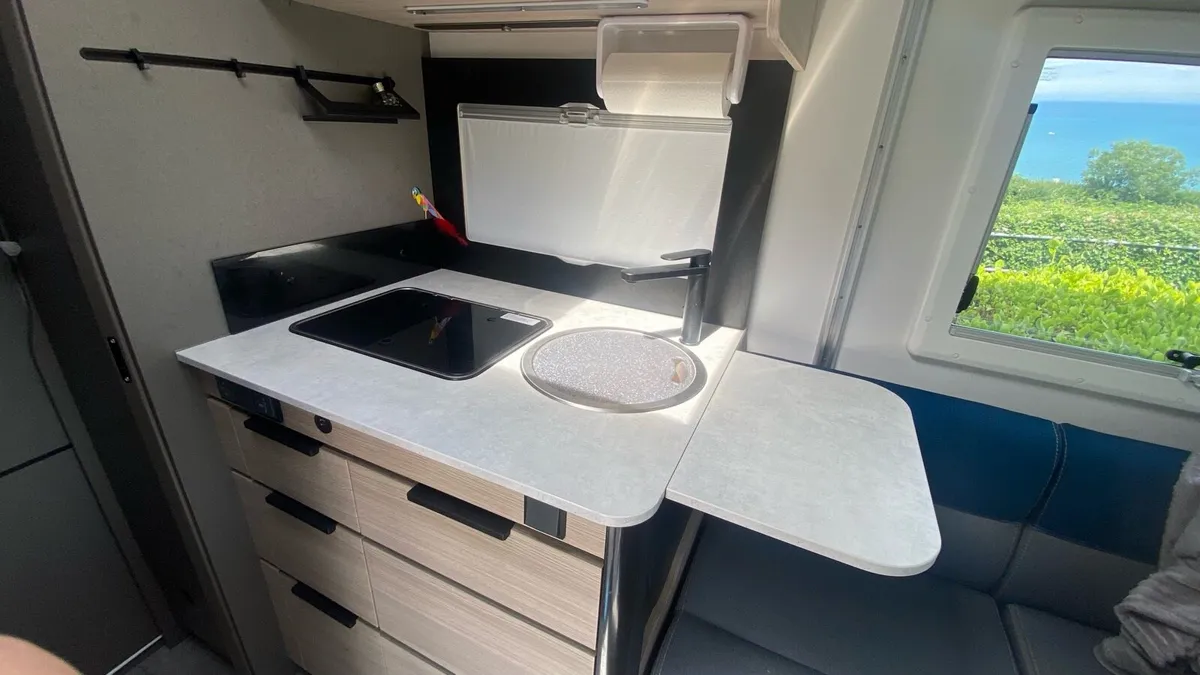 Camper - Image 4