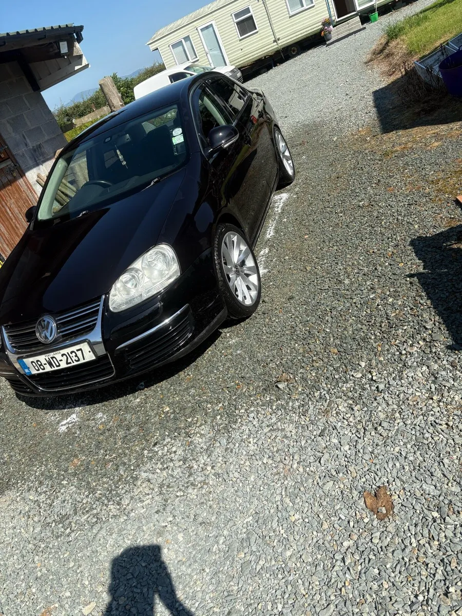 Volkswagen jetta - Image 4