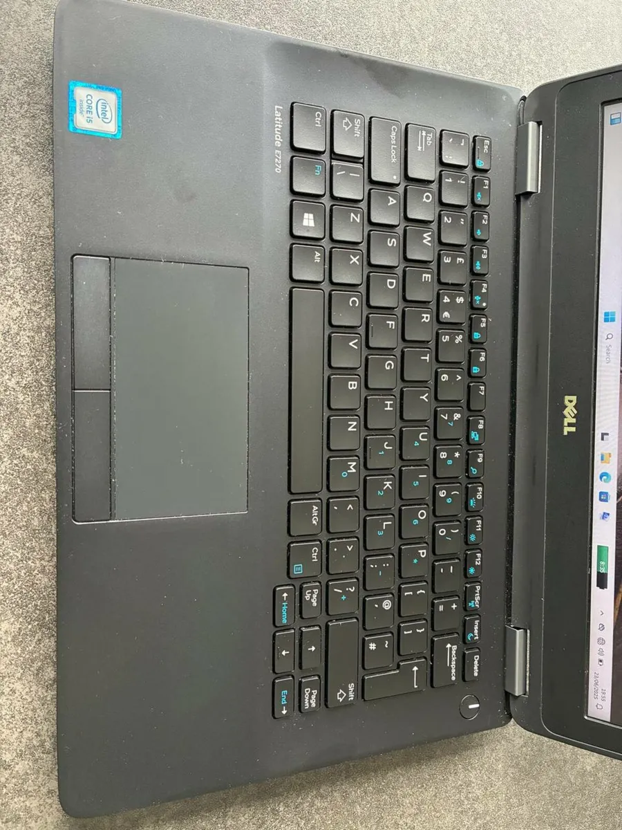 Dell Latitude E7270 - Image 2