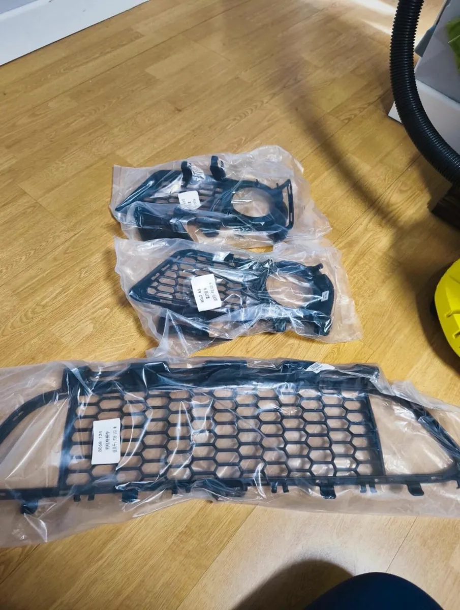BMW parts - Image 1