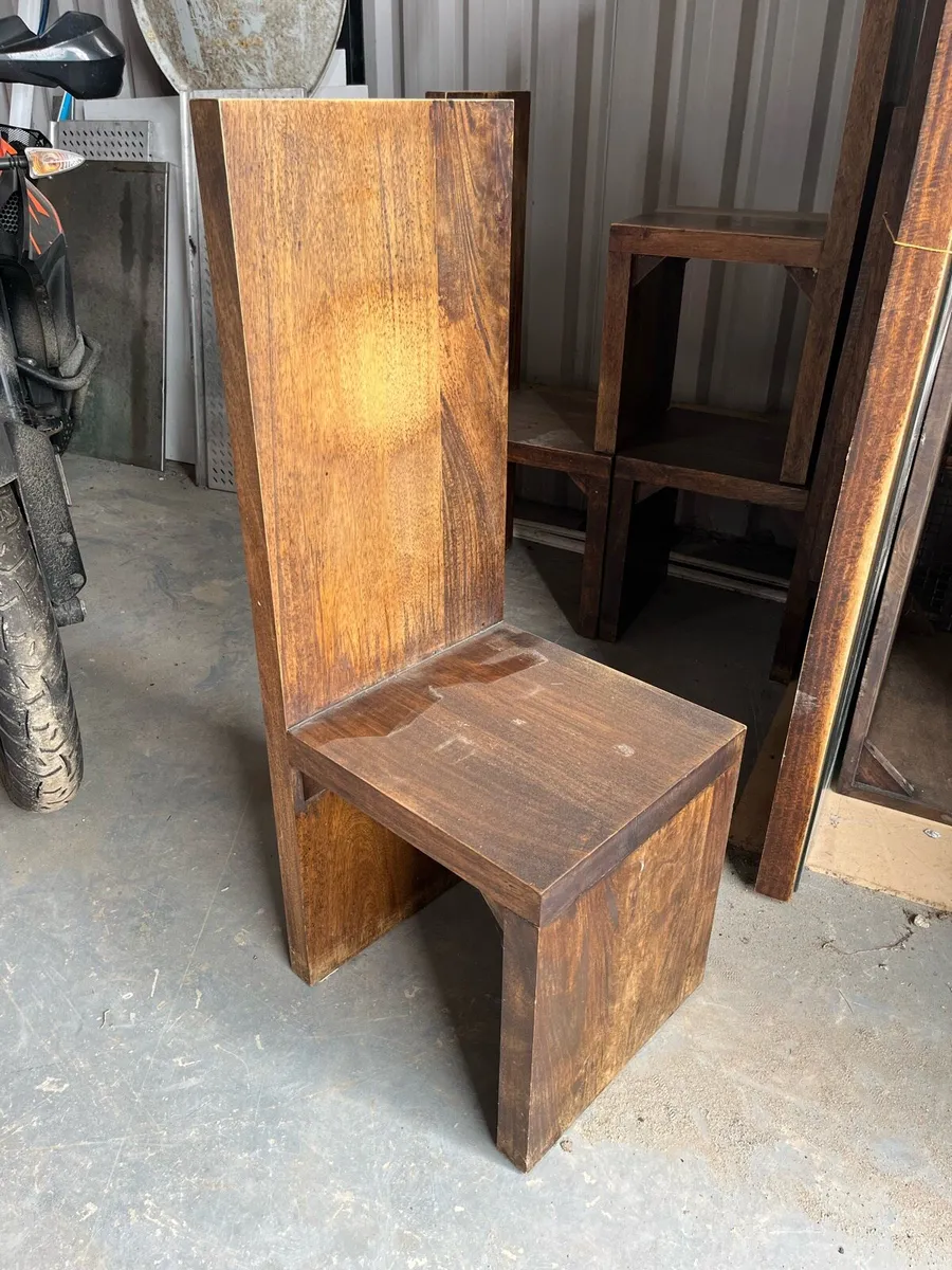 Solid chairs - Image 2