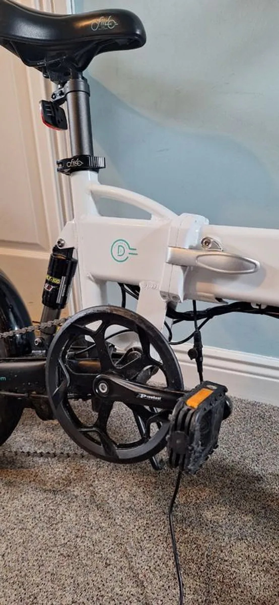 Electric bicycle - Image 4