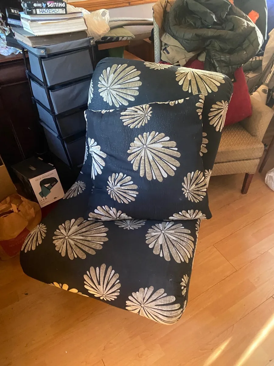 Couch - Image 3
