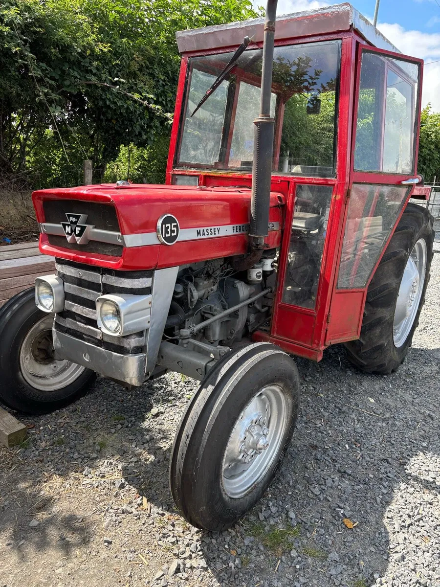 Massey Ferguson 135 - Image 2