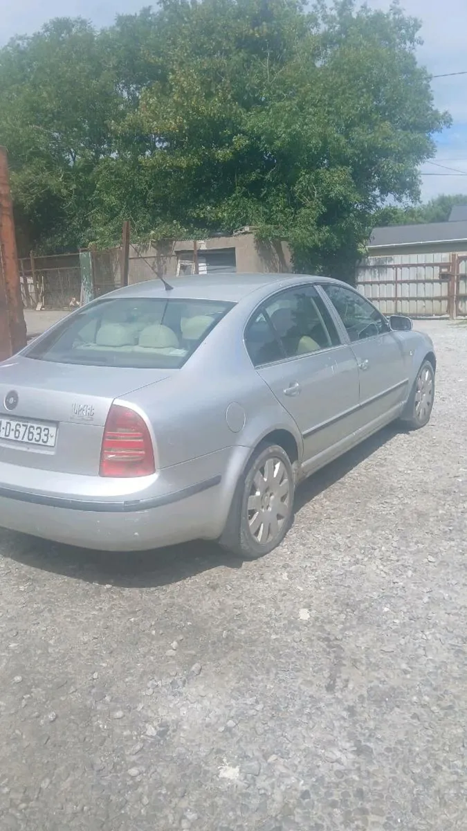 Skoda superb automatic - Image 2