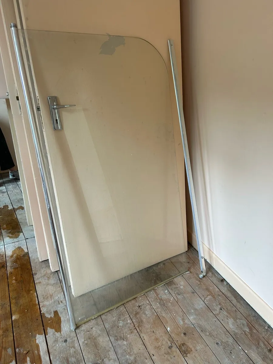 FREE shower screen