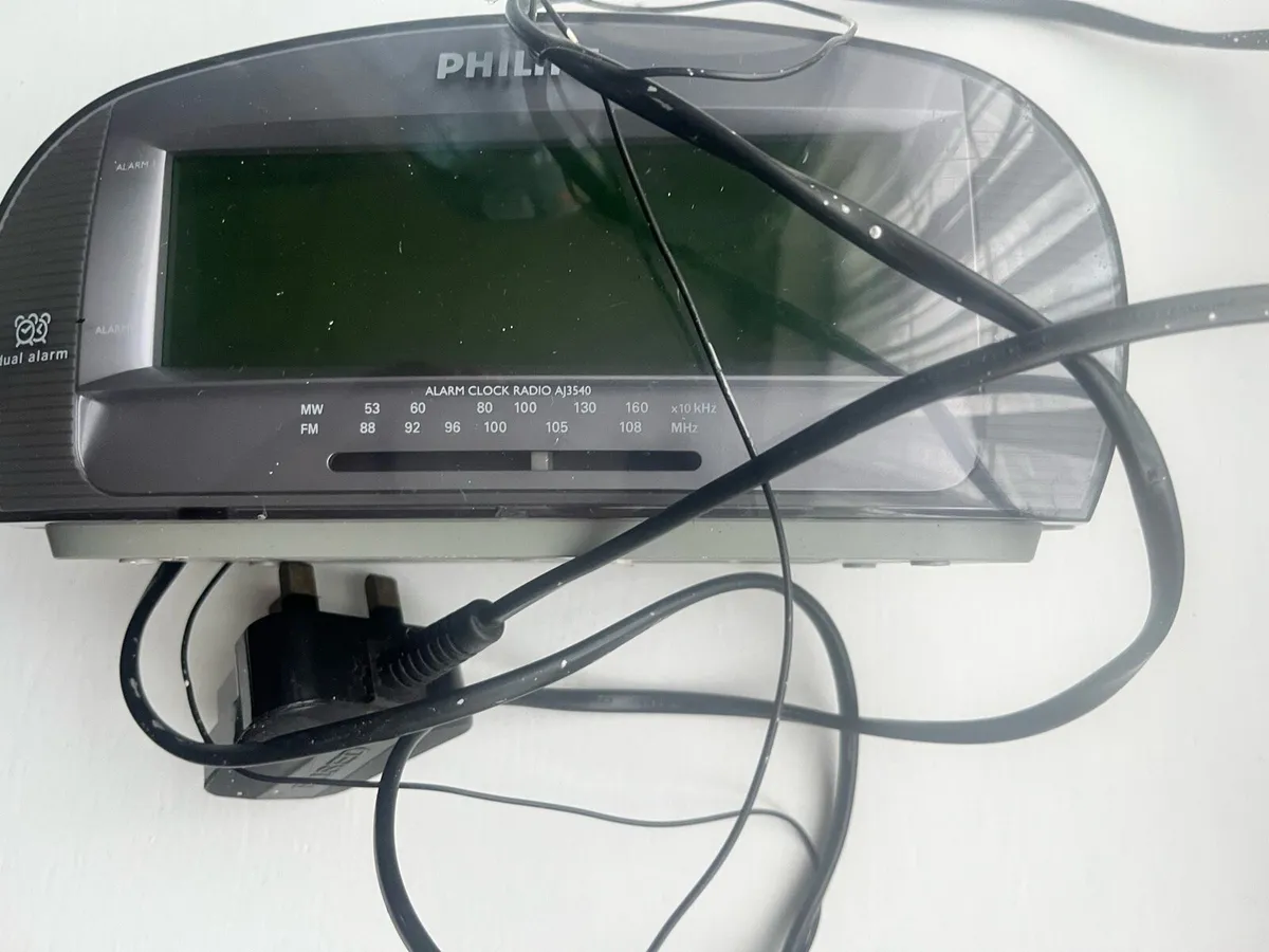 Philips alarm clock radio - Image 1