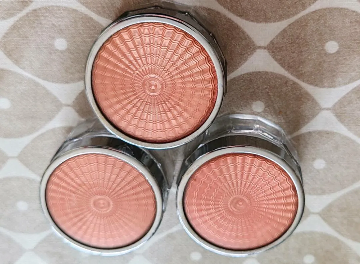 3 Vintage dressing table jars - Image 1