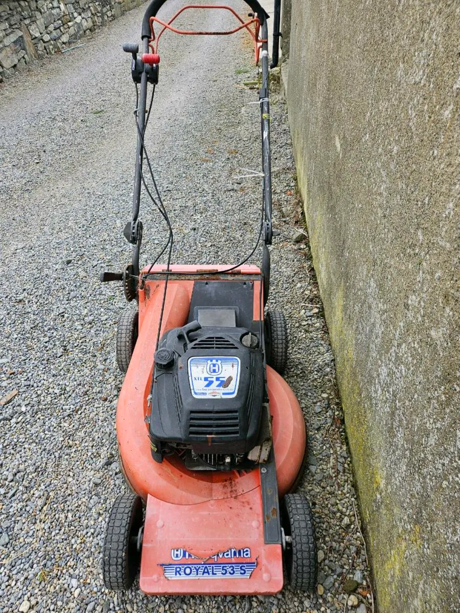 Lawnmower